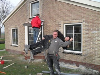 Jeroen en Nick zijn uit hun doen als de pieten langskomen